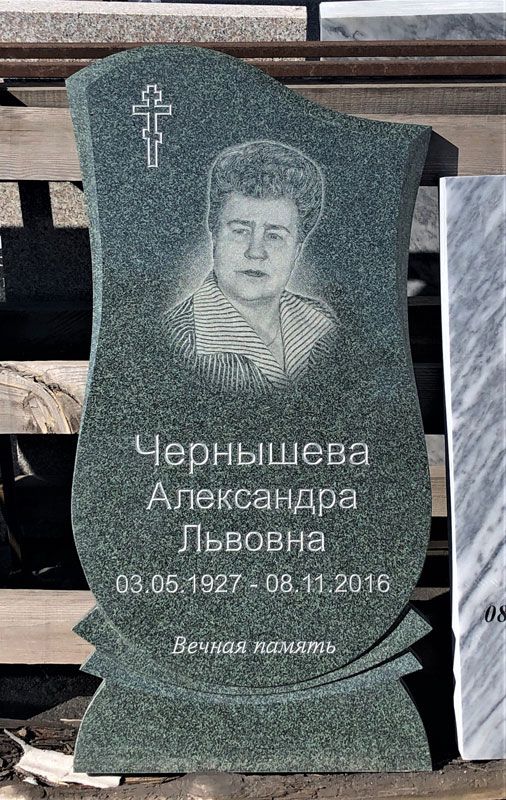 Памятник №082 из зеленого гранита — фото 4